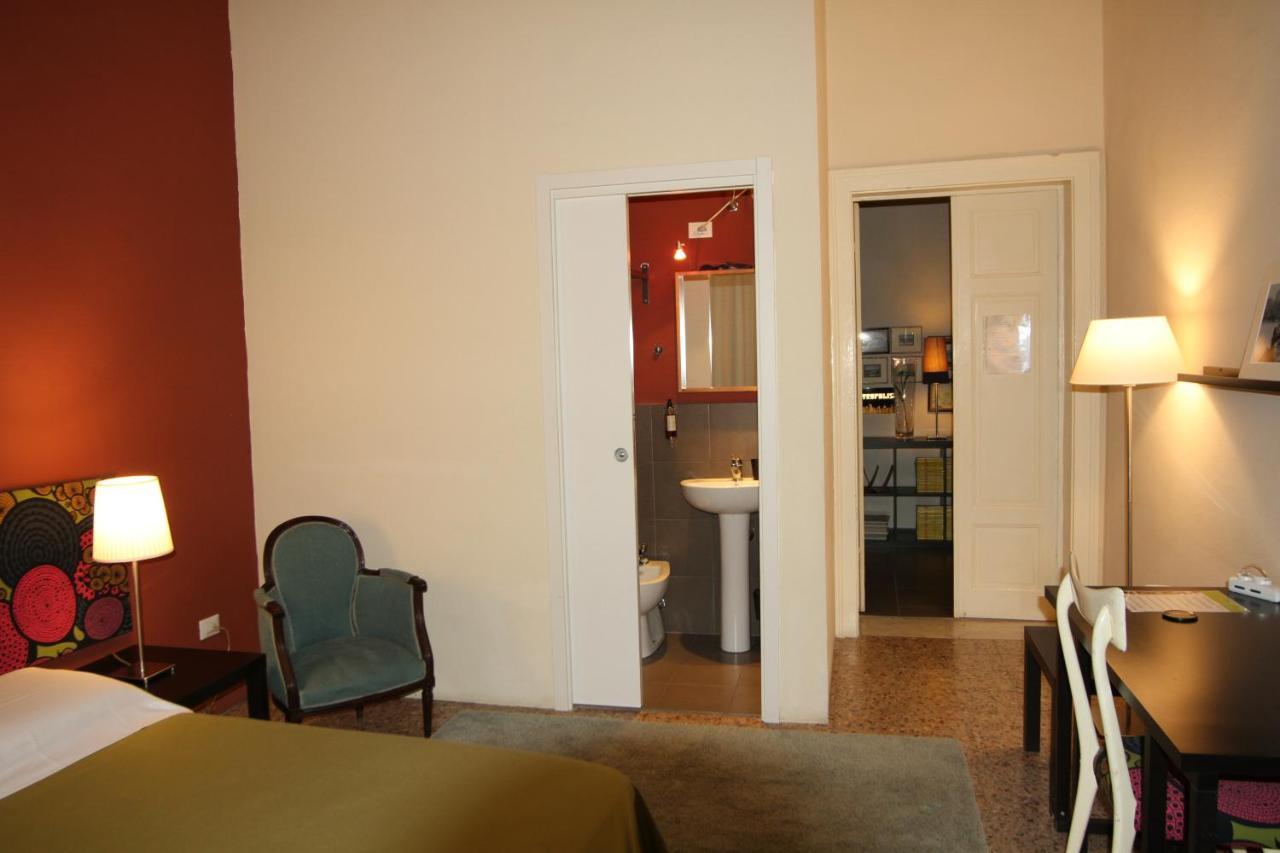 B&B Metropolis Ліворно Екстер'єр фото